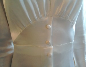 Vintage thirties wedding dress Gathers and buttons on front