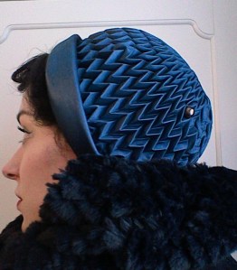 Twenties cloche-hatpin